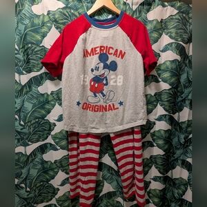 Disney Red & Gray Mickey Mouse 'American Original' Adult Pajama Set
